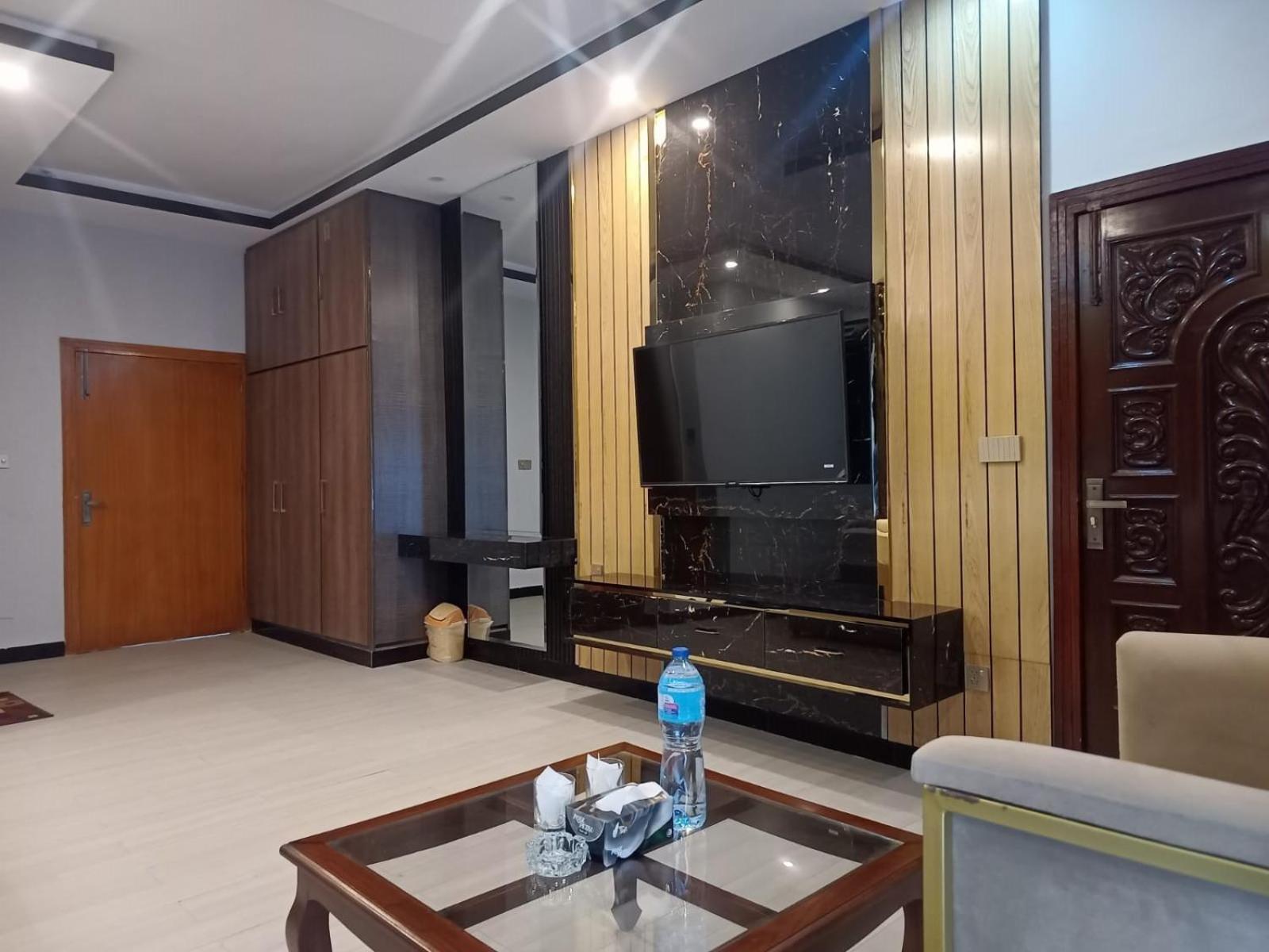 Four Season Boutique Hotel อิสลามาบัด ภายนอก รูปภาพ