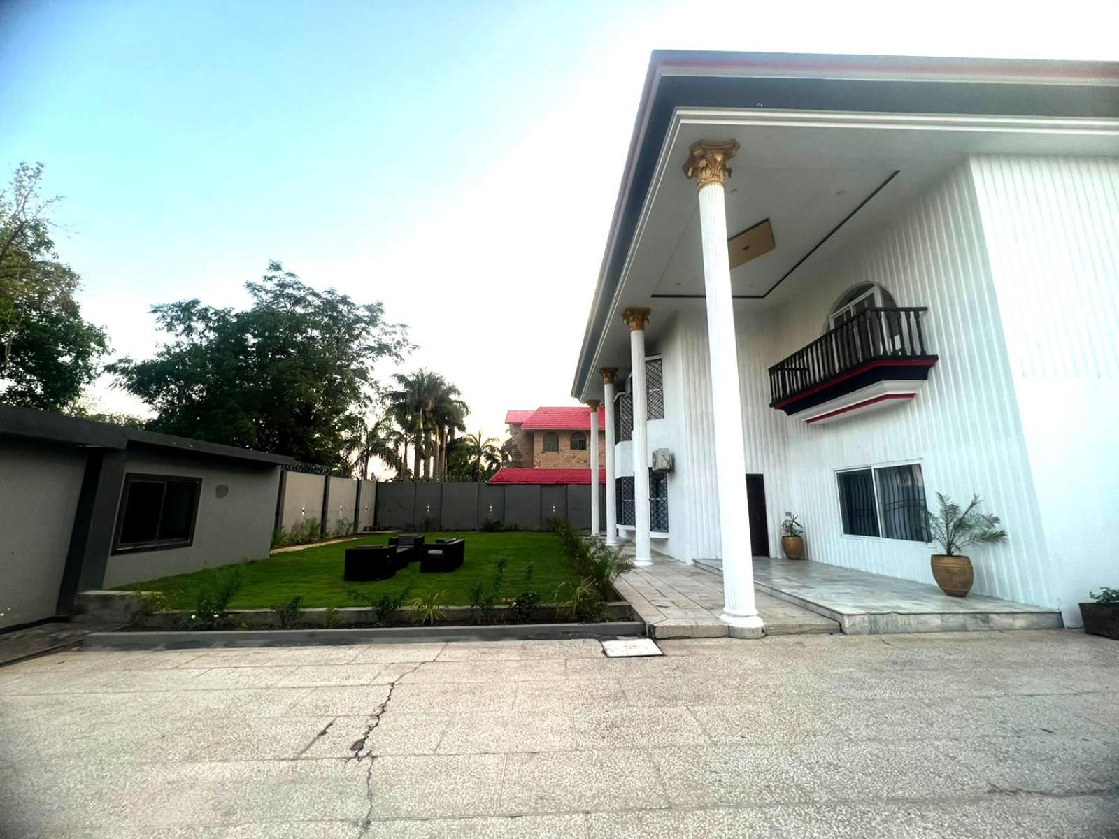 Four Season Boutique Hotel อิสลามาบัด ภายนอก รูปภาพ